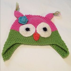 Knitted hat for child